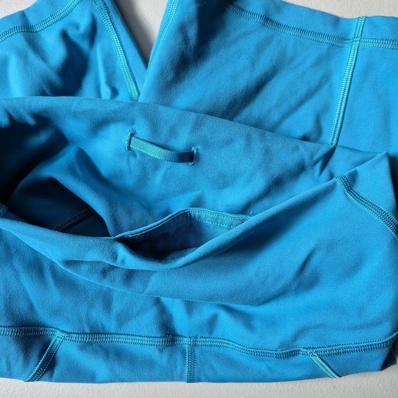 Lululemon Shorts Womens 6 Hawaiian Blue Wunder Train 6" Bike Pockets High Rise - Picture 4 of 10